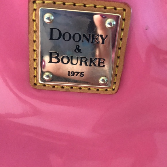Dooney & Bourke pink leather bag - Picture 2 of 4